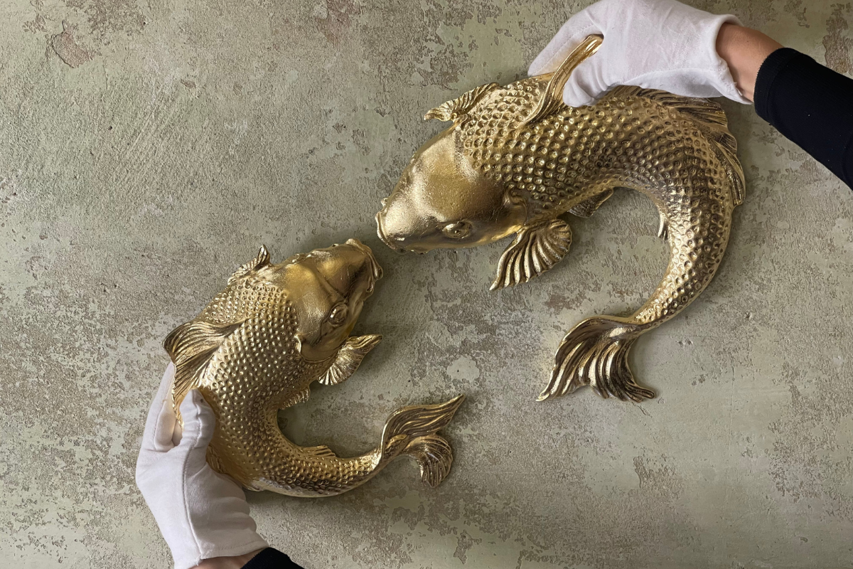 Пара золотих коропів A pair of golden carp - Image 1